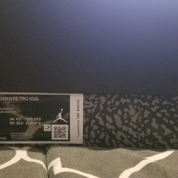 Jordan 3 *SOLD Elsewhere "M" - Picture 8 of 8